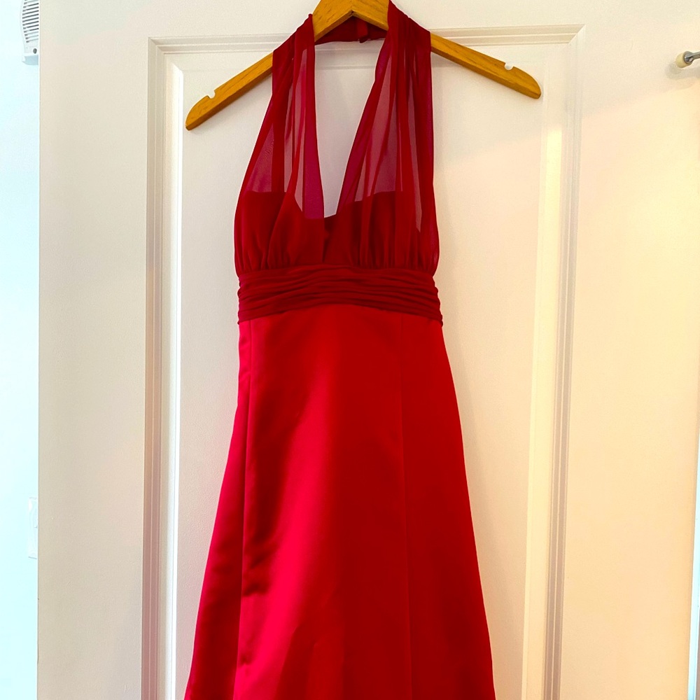 Red formal gown 👗